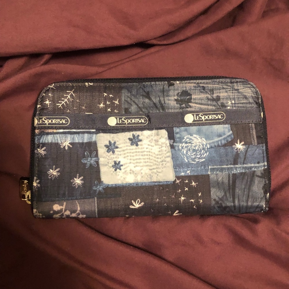 LeSportsac Lilly denim quilt wallet